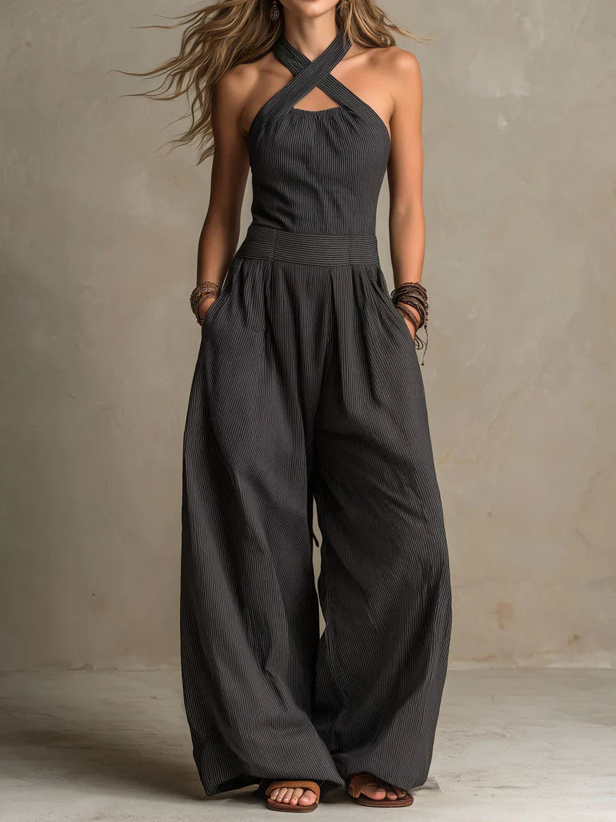 Leyre | Mono con elegante escote cruzado.
